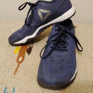 Navy blue reebok crossfit nanos 6